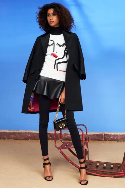 Look 27